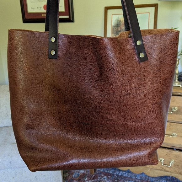 Medium Classic LEATHER TOTE BAG, Nutmeg - Picture 4 of 6